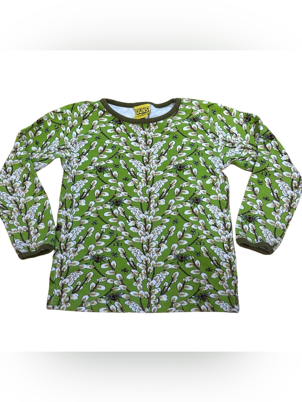 Duns green bee and pussywillow floral pattern organic cotton long sleeve tee